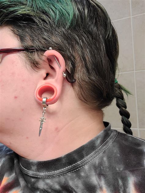 gay ear piercing side|What was that whole thing about getting an earring on “the gay .